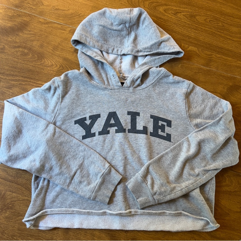 ✅ 3/$20 YALE by Cactus + Pearl Gray Hooded Sweatshirt Top Junior size L